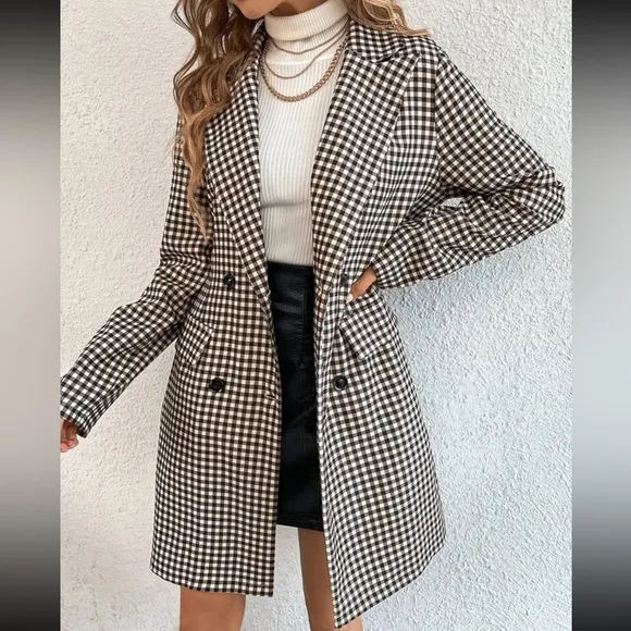 Classic plaid button down blazer jacket