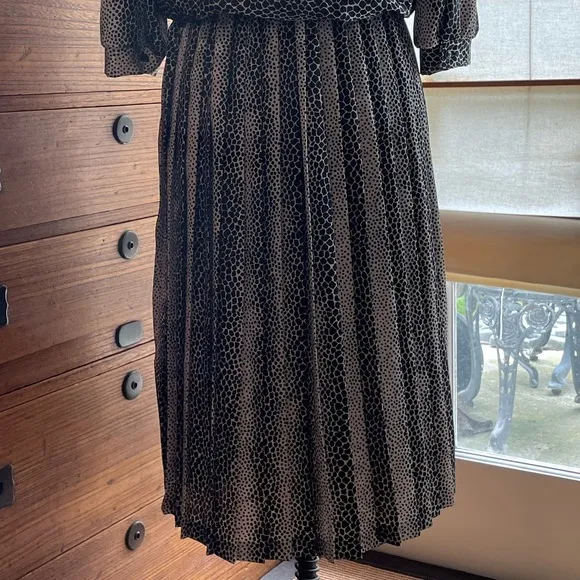 Classic Silver &amp; Black Dress