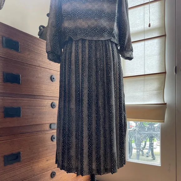 Classic Silver &amp; Black Dress