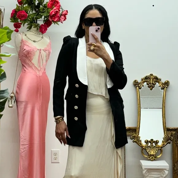 Classic Two-Tone Blazer