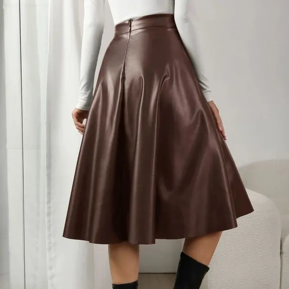 Classic Vegan Leather Pocket Midi Skirt