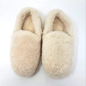 CLOUD NINE Luna fluffy fuzzy sheepskin slippers women's size 8