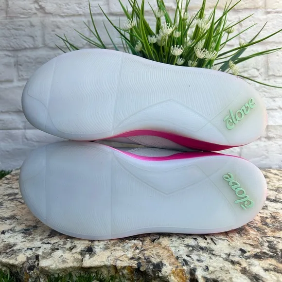 CLOVE Nurse shoes unisex size women 8 NEW Classic - Electron rose