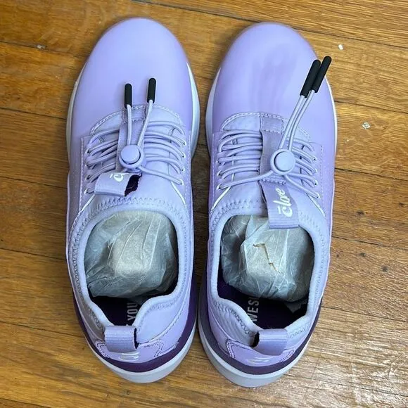 Clove nursing Shoes Classic Lavender Women’s Size 6 New