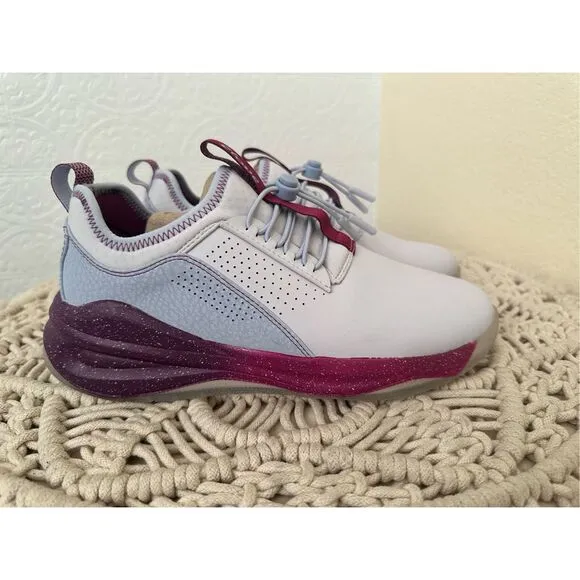 Clove Pink and White Womens Nurse Shoes Breathable and Wipeable Size 7