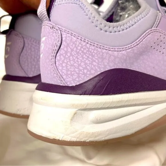 Clove Women's Lavender Classic Sneakers- Size 10.5