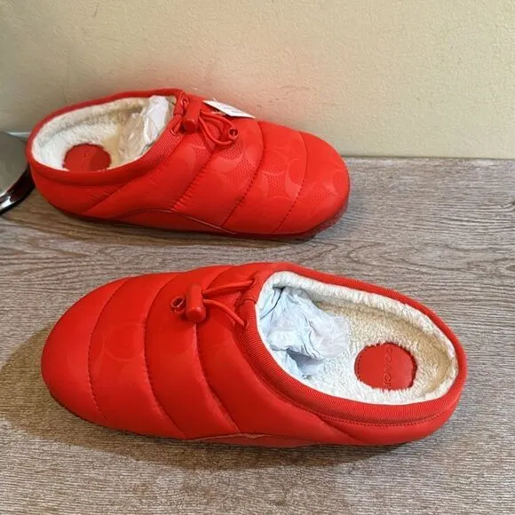 Coach Rachelle Signature C's Slipper- Miami Red- Size 5.5 B- NIB