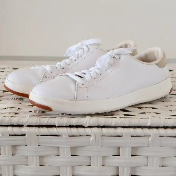 Cole Haan GrandPro Tennis Shoes Sneakers Leather Lace Up Casual Sporty Shoes 7.5