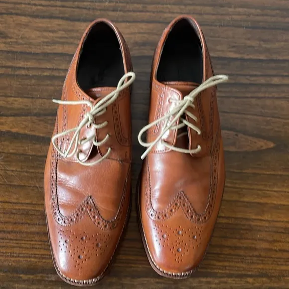 Cole Haan, men’s 9, Modern Essentials Wingtip Oxford in British Tan, dress shoe