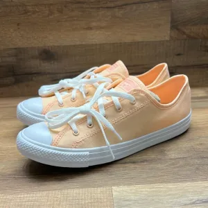 CONVERSE Canvas Sneakers