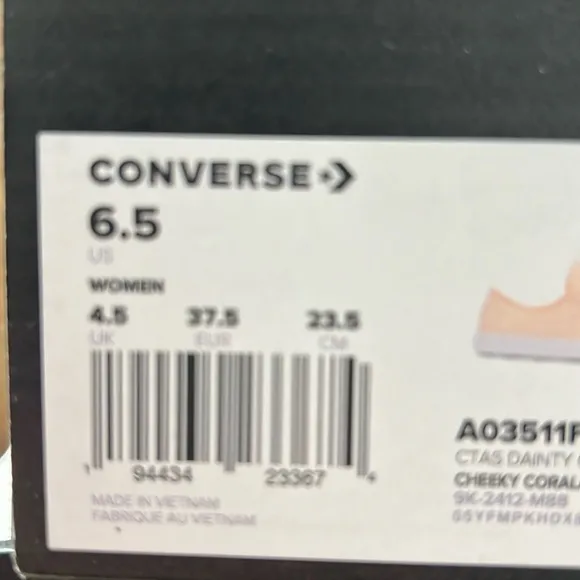 CONVERSE Canvas Sneakers