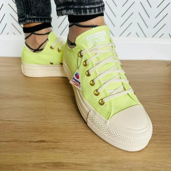 ⭐Converse Chuck Taylor All Star Lift Platform Sz 7 Women's Shoes Green A09913F