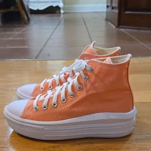 Converse CTAS Move Hi Womens Size 9 Platform Hi Lawn Flamingo NWOB A03544C
