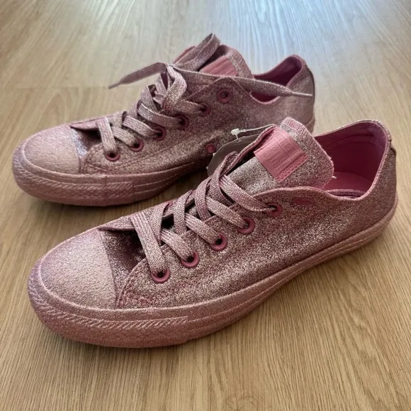 Converse glitter pink low top tennis shoes NWT