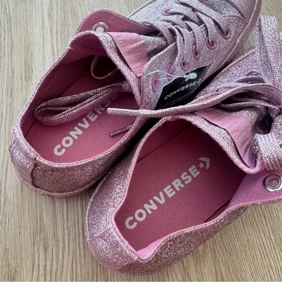 Converse glitter pink low top tennis shoes NWT
