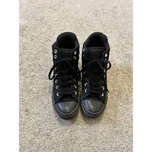 Converse High Street Canvas High Top sneaker Youth Size 6 Women 8 BLACK BLACK