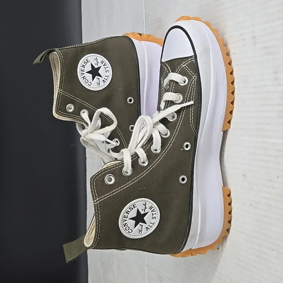 Converse Run Star Hike Hi Canvas Platform High-Top  Sneakers 9W 7.5M