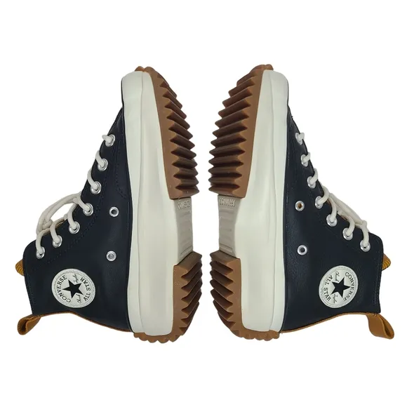 Converse Run Star Hike Hi Platform Sneakers 568649C Size 5