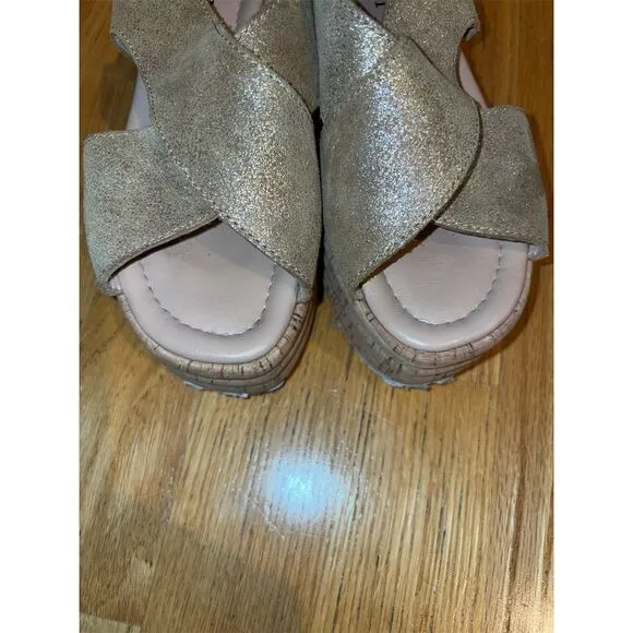 Cordani Italy Women's Gold Sparkle Wedge Sandals Size 37