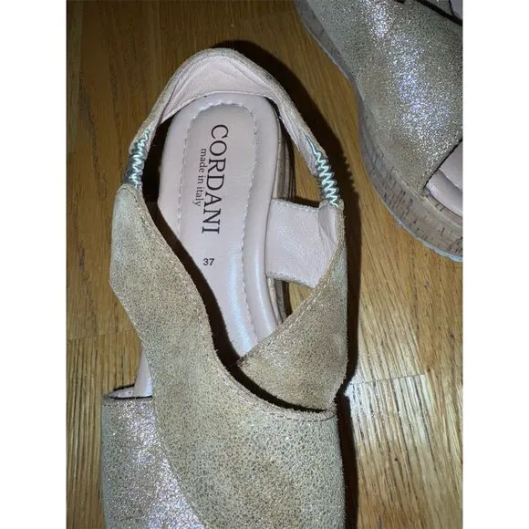 Cordani Italy Women's Gold Sparkle Wedge Sandals Size 37