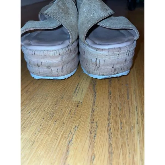 Cordani Italy Women's Gold Sparkle Wedge Sandals Size 37