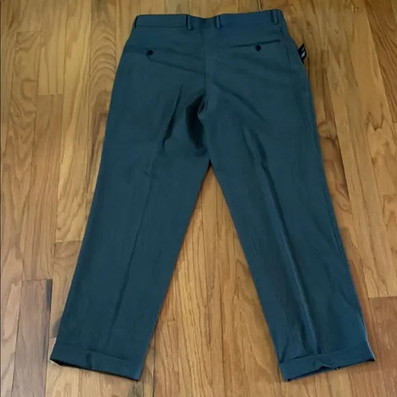 Cremieux Men's NWT 38R Dark Gray Dress Pants Modern Fit Passport Pocket