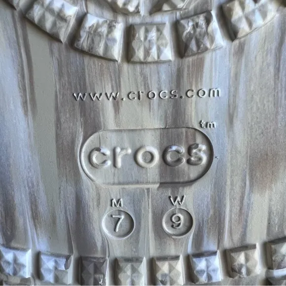CROCS Classic Crush Marbled Platform Women's Clog Size 9 #B1814