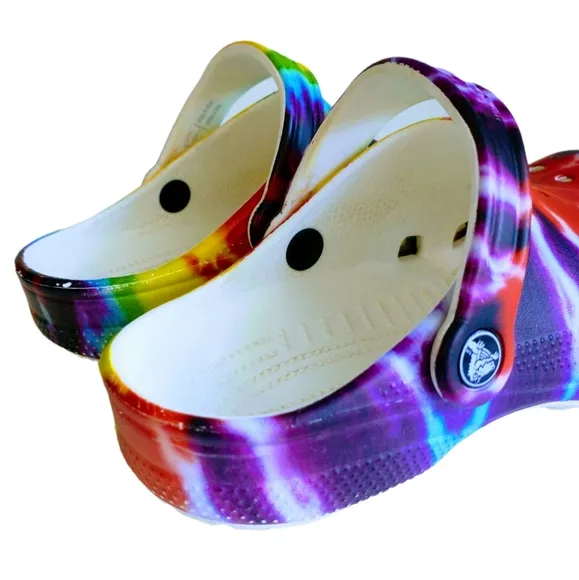 Crocs Classic Tie-Dye Graphic Kid's Shoes
