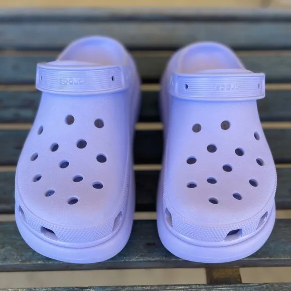 Crocs Crush Clog Unisex-Adult 9M/11W Purple Slip-On Platform Sandal Light Weight