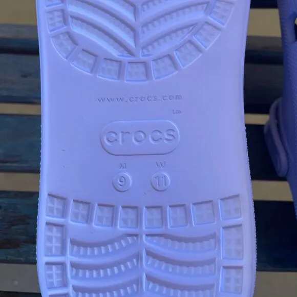 Crocs Crush Clog Unisex-Adult 9M/11W Purple Slip-On Platform Sandal Light Weight