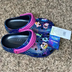 Crocs Disney Kids' Shoes Classic Villain Clogs Water Shoes Slip On Shoes Size J5