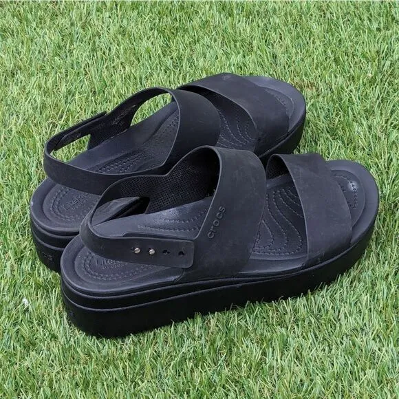 CROCS LiteRide BROOKLYN - Womens Sandals - SIZE 10