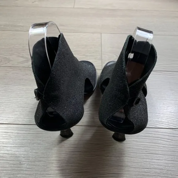 CYDWOQ Boomerang Hand Made Lagenlook Leather Open Toe Heels