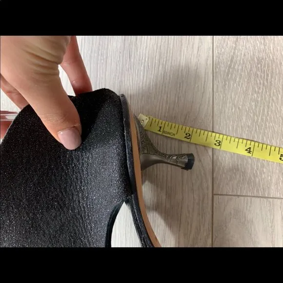 CYDWOQ Boomerang Hand Made Lagenlook Leather Open Toe Heels