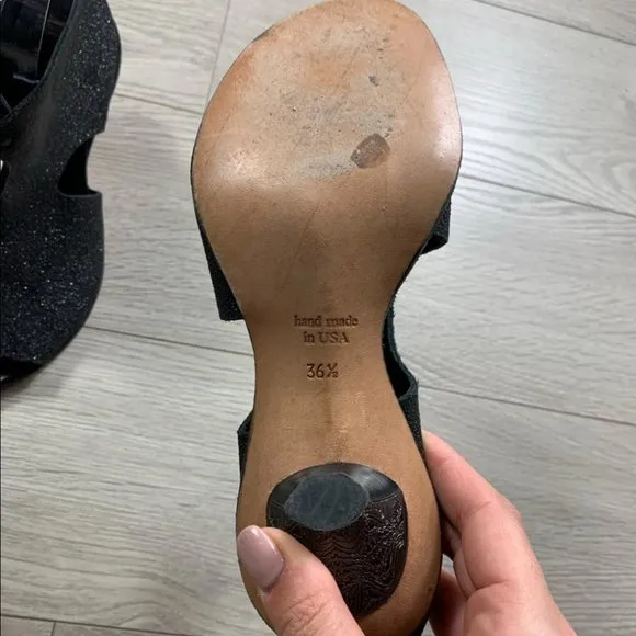 CYDWOQ Boomerang Hand Made Lagenlook Leather Open Toe Heels