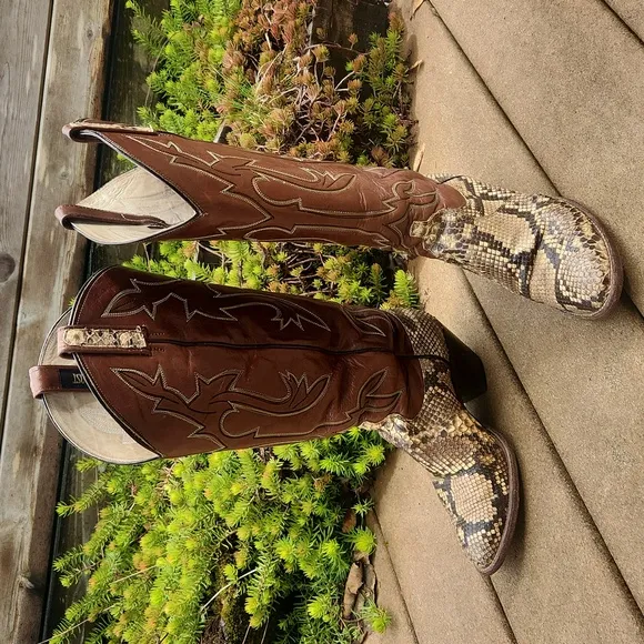 Dan Post Snake Skin Cowboy Boots Men's Size 6.5 C Approx Women's Size 8 C