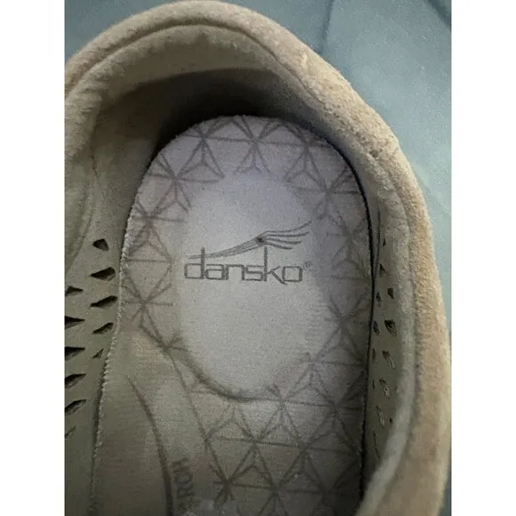 Dansko Sport Women's Sneakers Shoes Size EU 40 US 9.5-10 Perforated Suede Tan