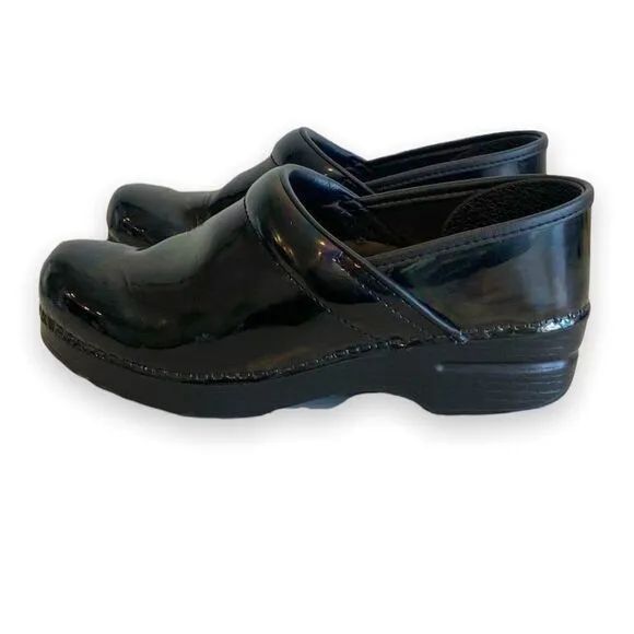 Dansko black leather arched shoes