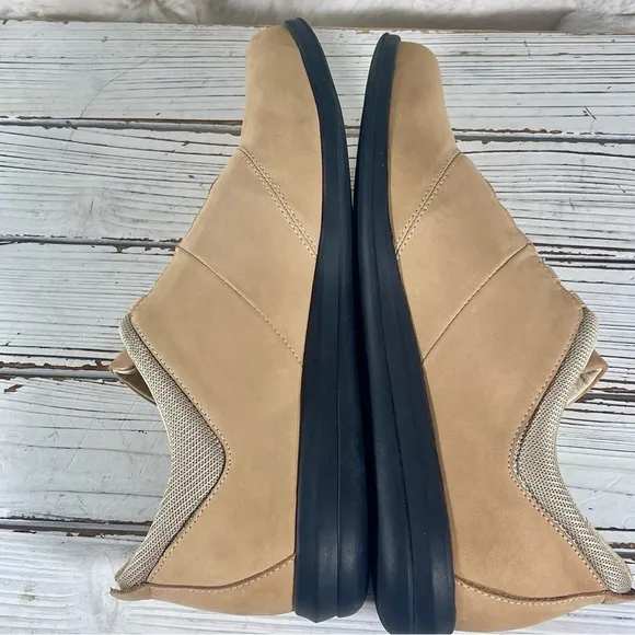 David Tate Women’s Dynamic Suede Leather Support Walking Shoes Sand Sz 9.5