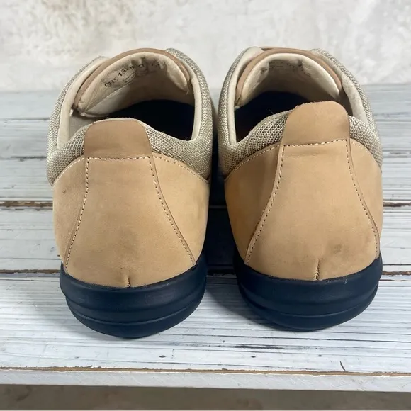 David Tate Women’s Dynamic Suede Leather Support Walking Shoes Sand Sz 9.5
