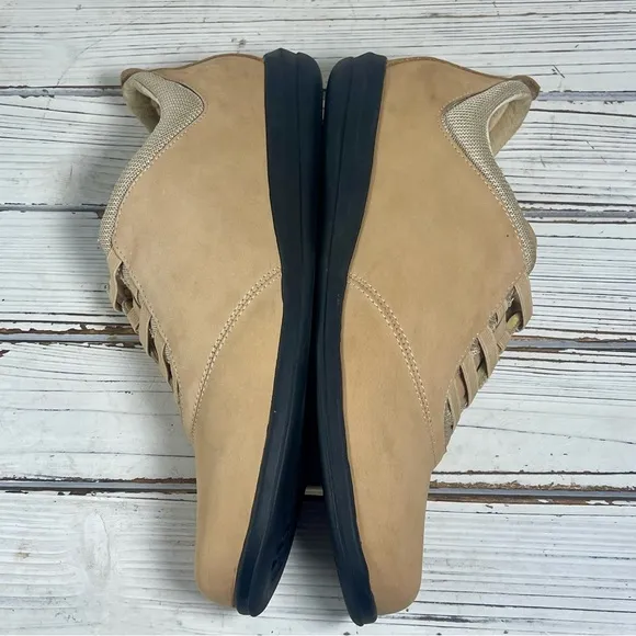 David Tate Women’s Dynamic Suede Leather Support Walking Shoes Sand Sz 9.5