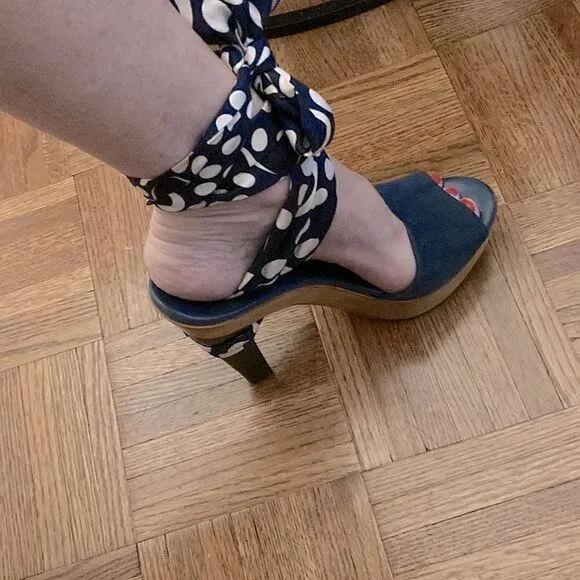Diane von Furstenberg Eva Blue Suede Ankle Wrap Sandal. Fits size 7-7.5.