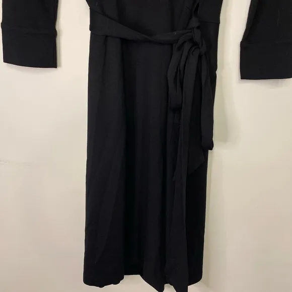 Diane Von Furstenberg Wool V Neck Wrap Black Midi Dress Size 4 Classic Office