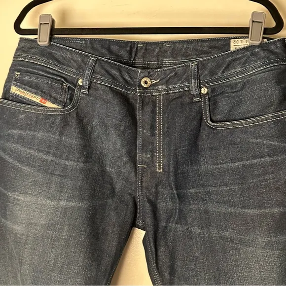 Diesel Zatiny 100% Cotton Men’s Regular Classic Bootcut Comfy Jeans Size 34X 32