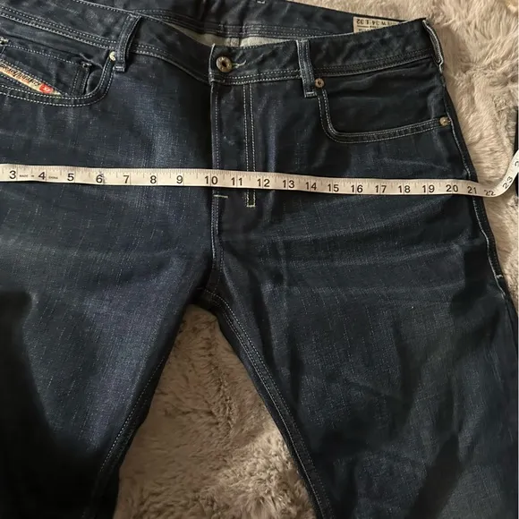 Diesel Zatiny 100% Cotton Men’s Regular Classic Bootcut Comfy Jeans Size 34X 32