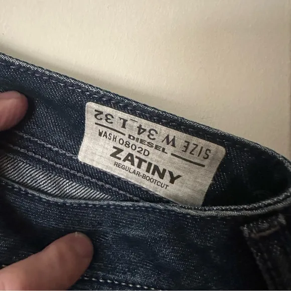 Diesel Zatiny 100% Cotton Men’s Regular Classic Bootcut Comfy Jeans Size 34X 32