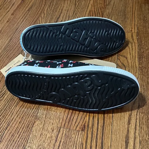 Disney X Native Minnie Mouse Waterproof Shoes (NWT)