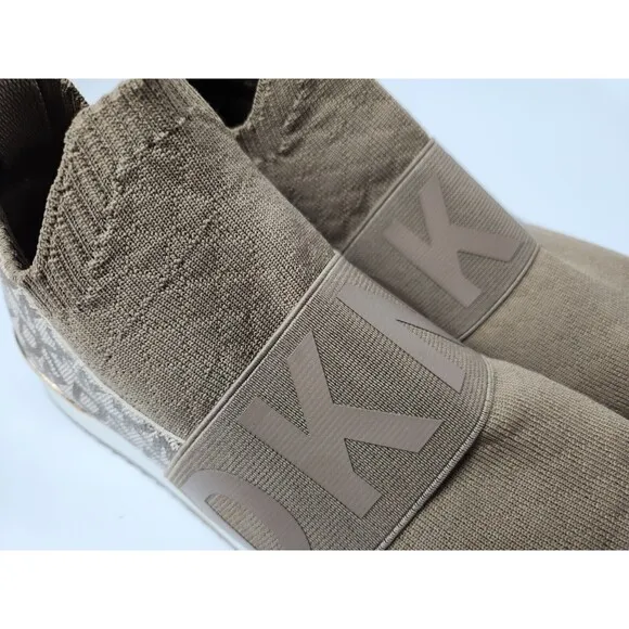 Dkny Shoes Womens 8 Sock Sneakers Designer Luxury All Over Logo Print Athleisure