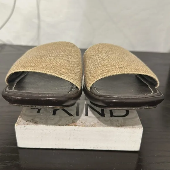 DONALD J PLINER Leather Heeled Sandals Open Toe Brown Tan Size 7.5 Made in Italy