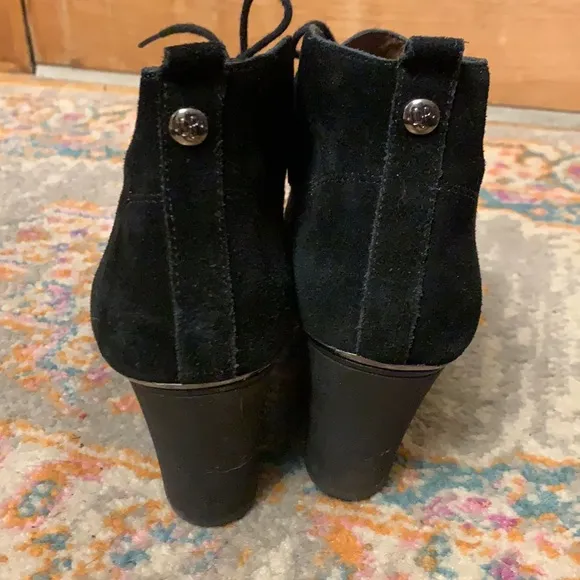 Donald J Pliner Nilos Black Suede Calf Hair Wedge Booties size 8